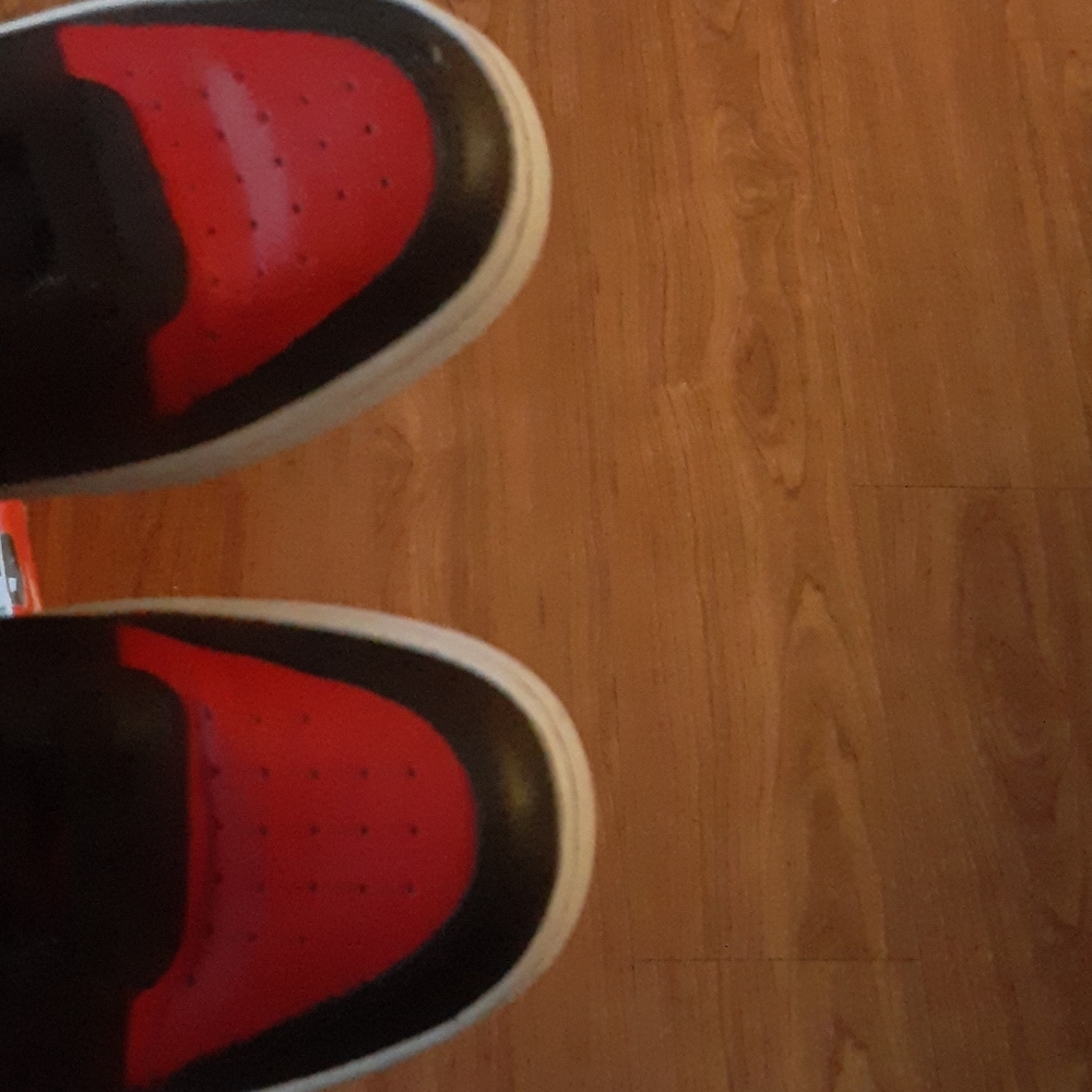 Shoes - Picture 5 of 8